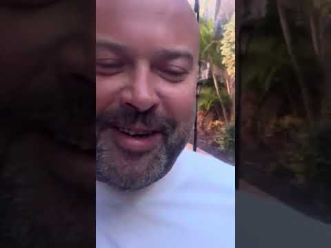 Chris Tenerife Bjork Parody