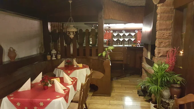 La Fattoria Restaurant Innenbereich 5