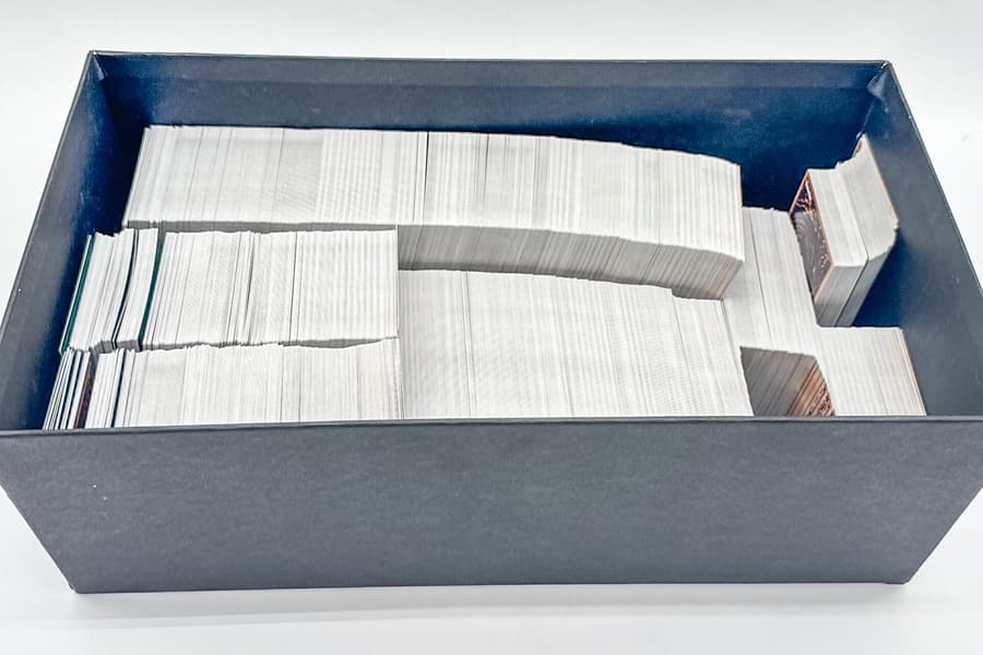 Karton mit Spielkarten Yu-Gi-Oh!