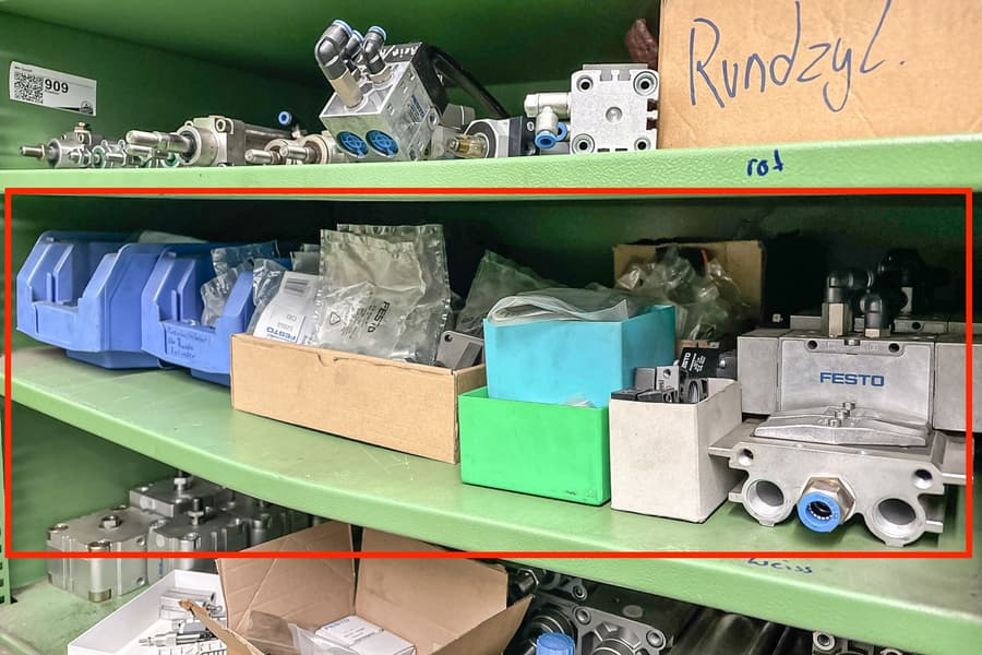 Inhalt Werkstattschrank: Komponenten Festo