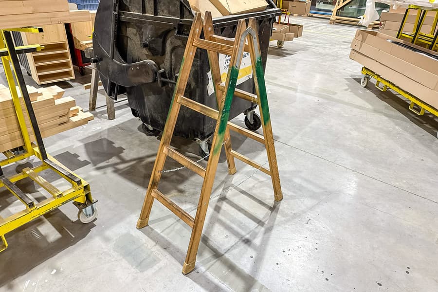 Holz Stehleiter, 2x4-sprossig