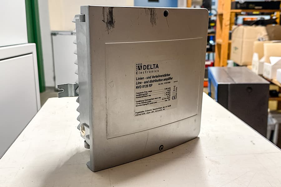 Linien- und Verteilerverstärker Delta Electronics MVD 8128 R P