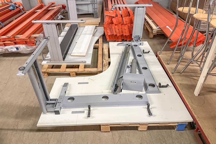 Schreibtisch, L-förmig