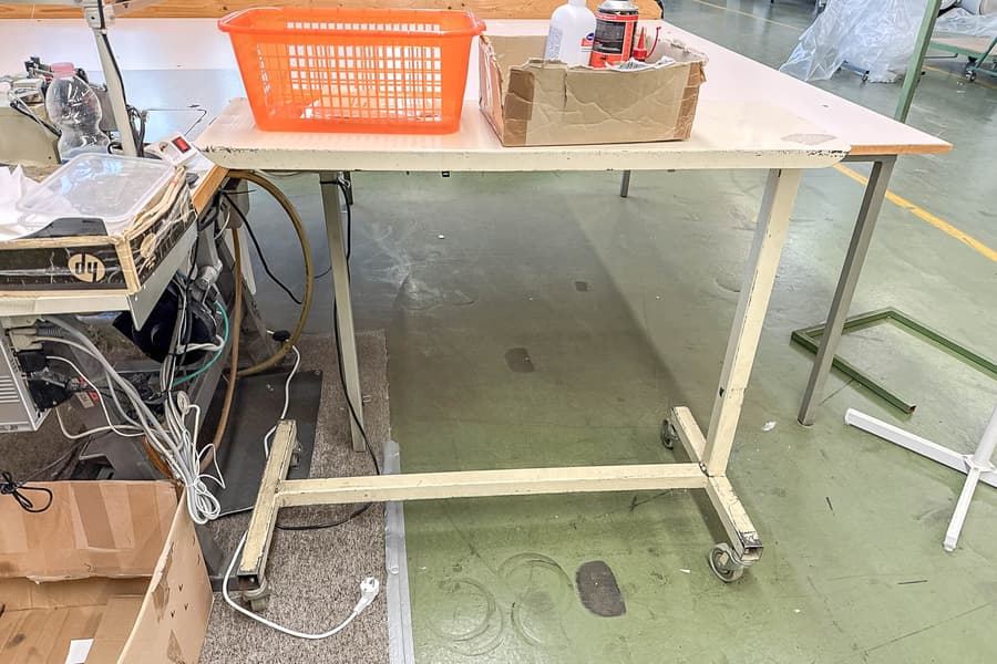 Beistelltisch, fahrbar