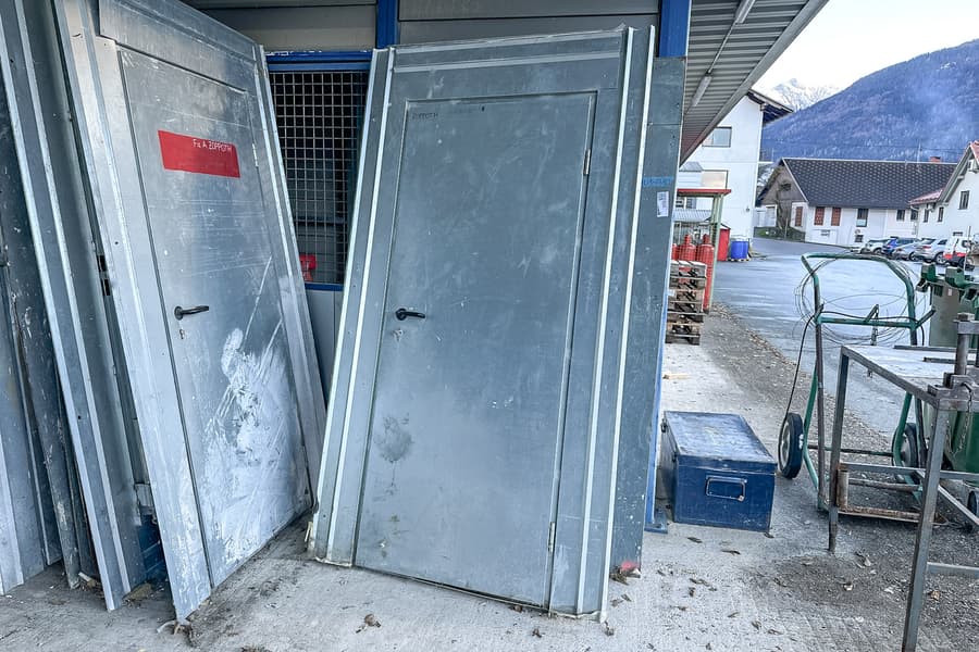 Metall Baustellentür