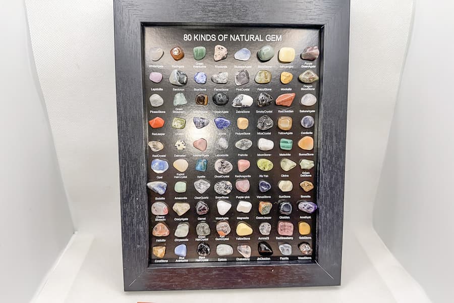 Bild mit Edelsteinen