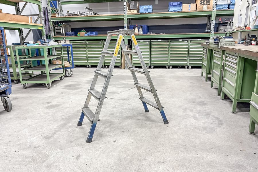 Alu Stehleiter, 2x5-sprossig