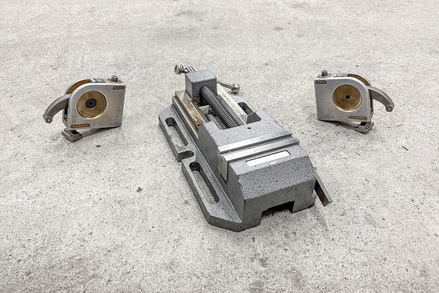 Präzisions-Schraubstock mit Kompaktspanner