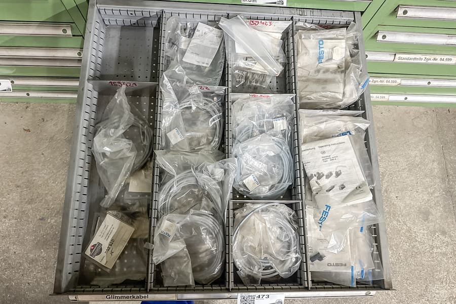 Schubladeninhalt: Glimmerkabel Festo