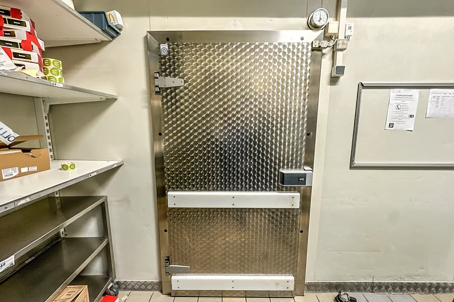 Kühlhaustür Brucha