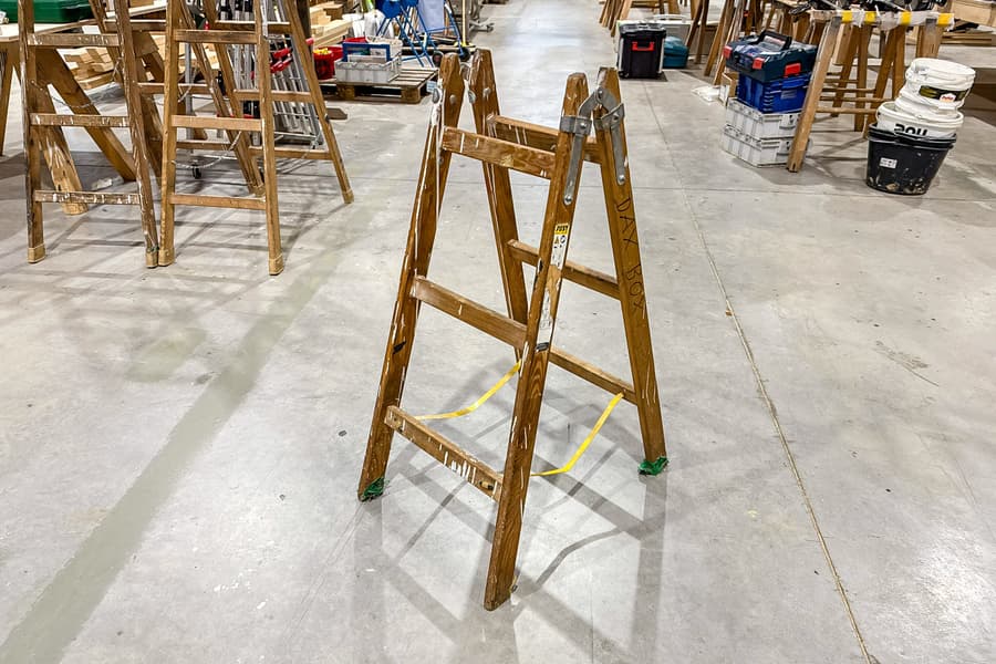 Holz Stehleiter, 2x3-sprossig