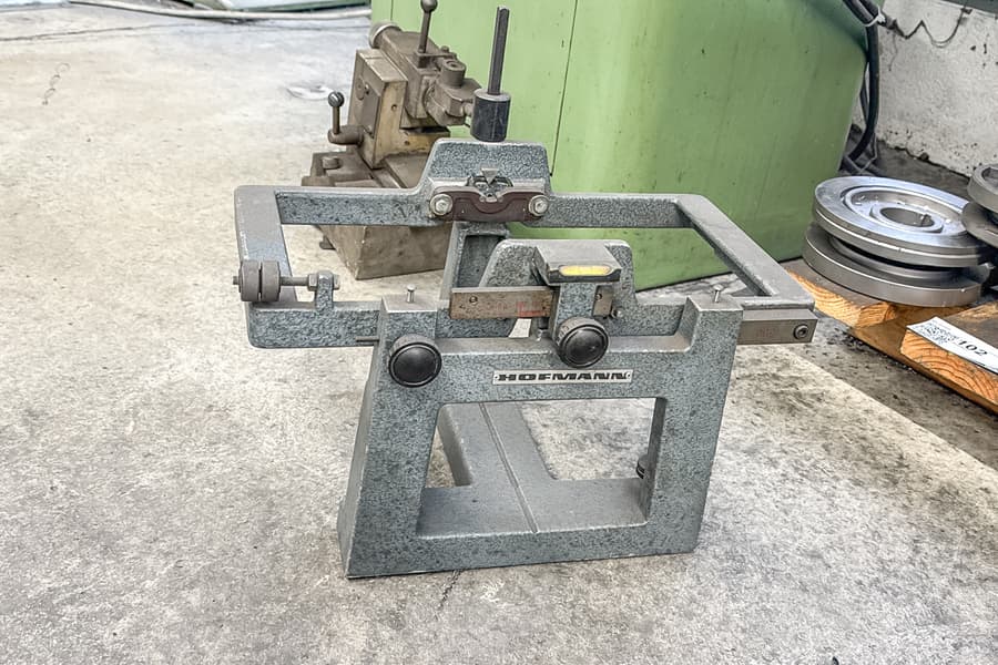 Auswuchtgerät für Schleifscheiben Hofmann