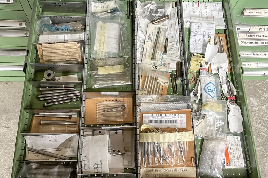 Inhalt von 3 Schubladen