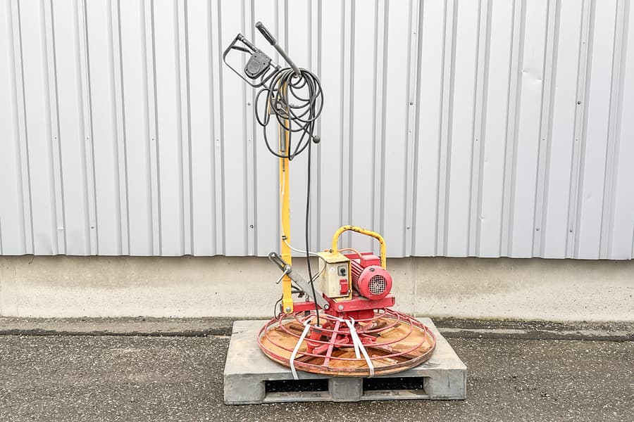 Betonglättmaschine DAS 90LX 4/2-A1B-1