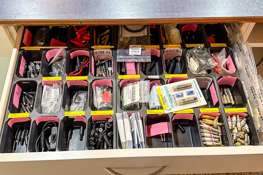 Ladeninhalt: Audiokabelbedarf