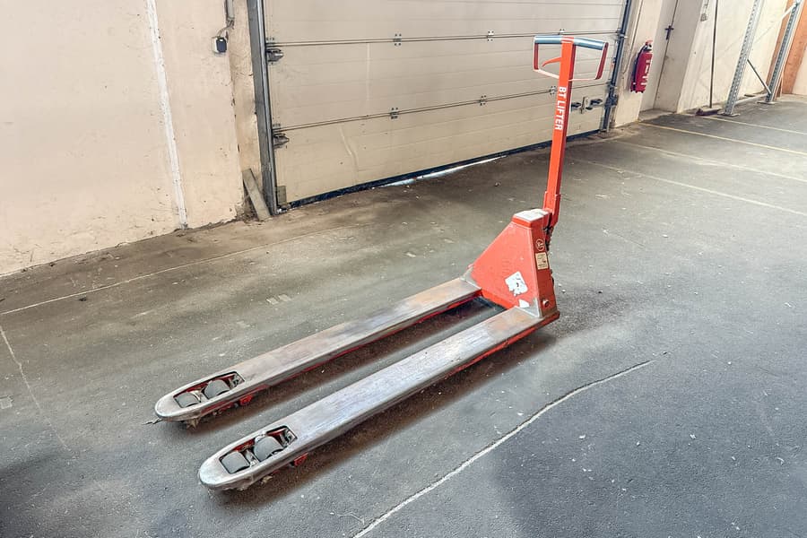 Palettenhubwagen BT