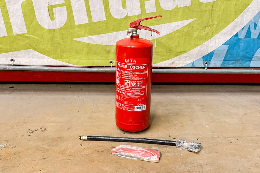 Feuerlöscher, 6 kg ABC Pulver