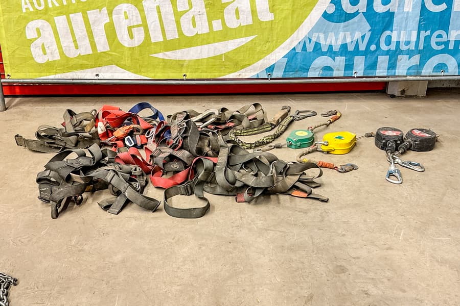 Posten Fallschutzsicherungen