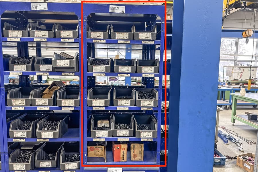 Regalinhalt: Schrauben