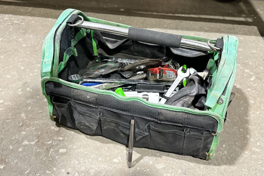 Werkzeugkiste, befüllt