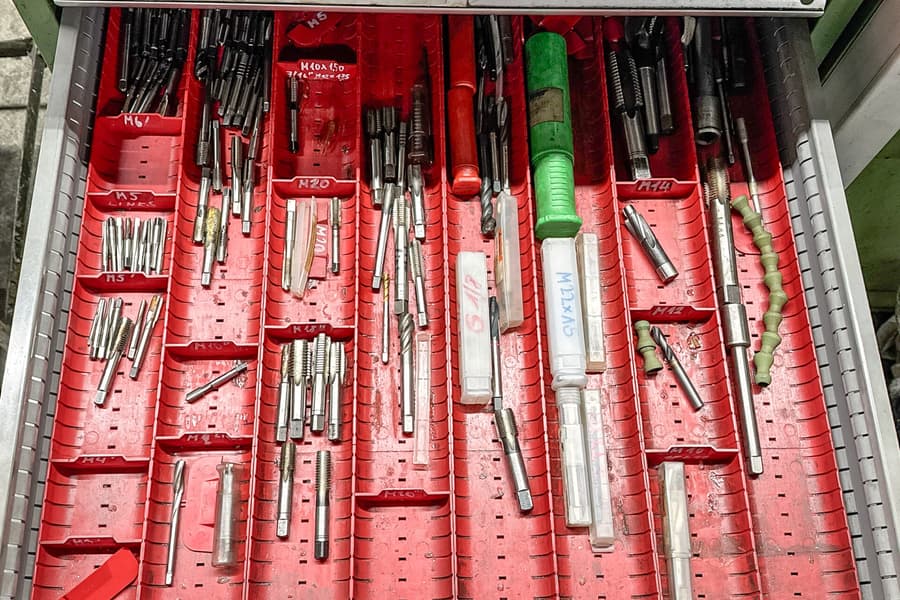 Inhalt von 3 Schubladen