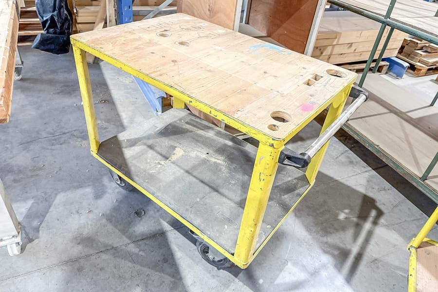 Plateau Transportwagen