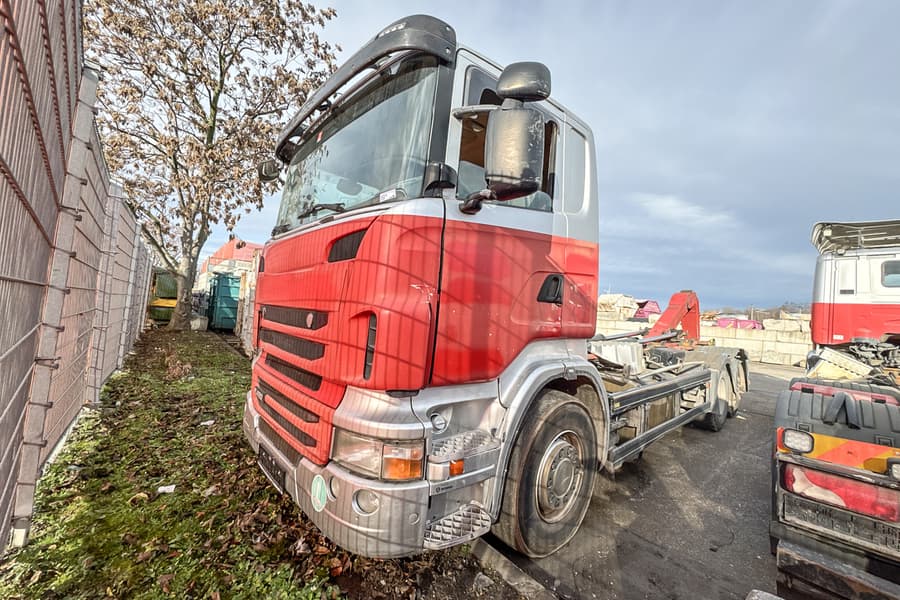 3-Achs Abrollkipper Scania R420 LB6x2HNA - nicht fahrbereit
