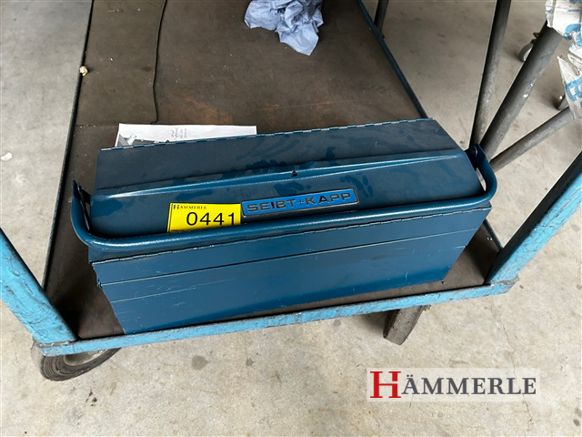 Metallwerkzeugkasten