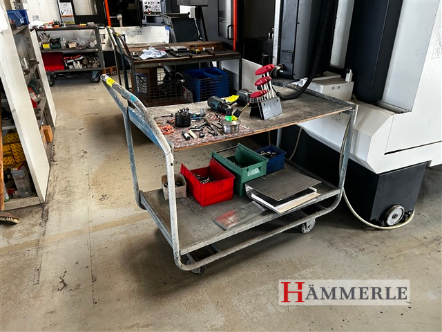 Metalltransportwagen