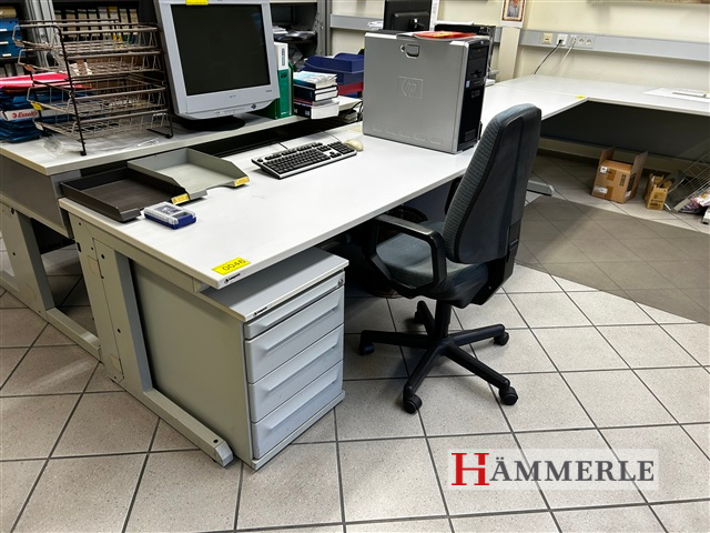 Lampertz Büroschreibtisch