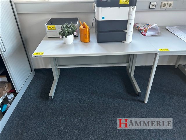 Lampertz Büroschreibtisch