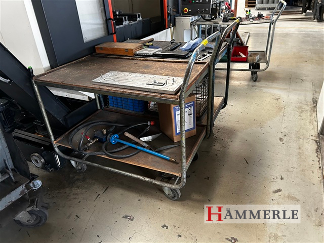 Metalltransportwagen