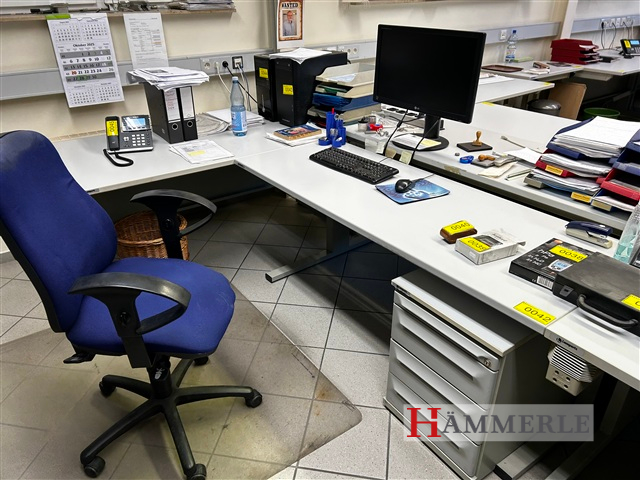 Lampertz Büroschreibtisch