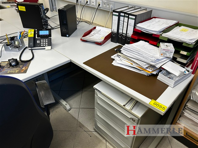 Lampertz Büroschreibtisch