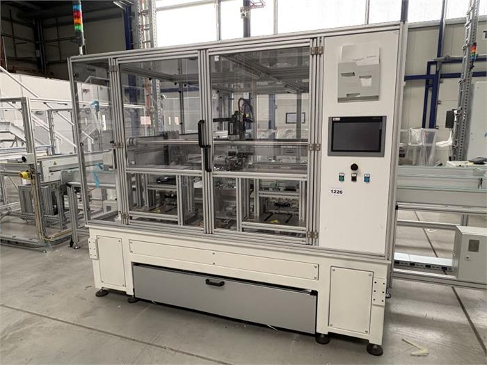 Edge Trimming Station