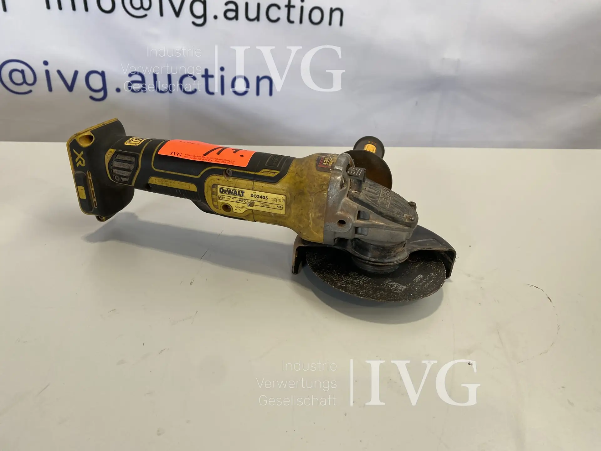 Akku- Winkelschleifer DEWALT DCG 405