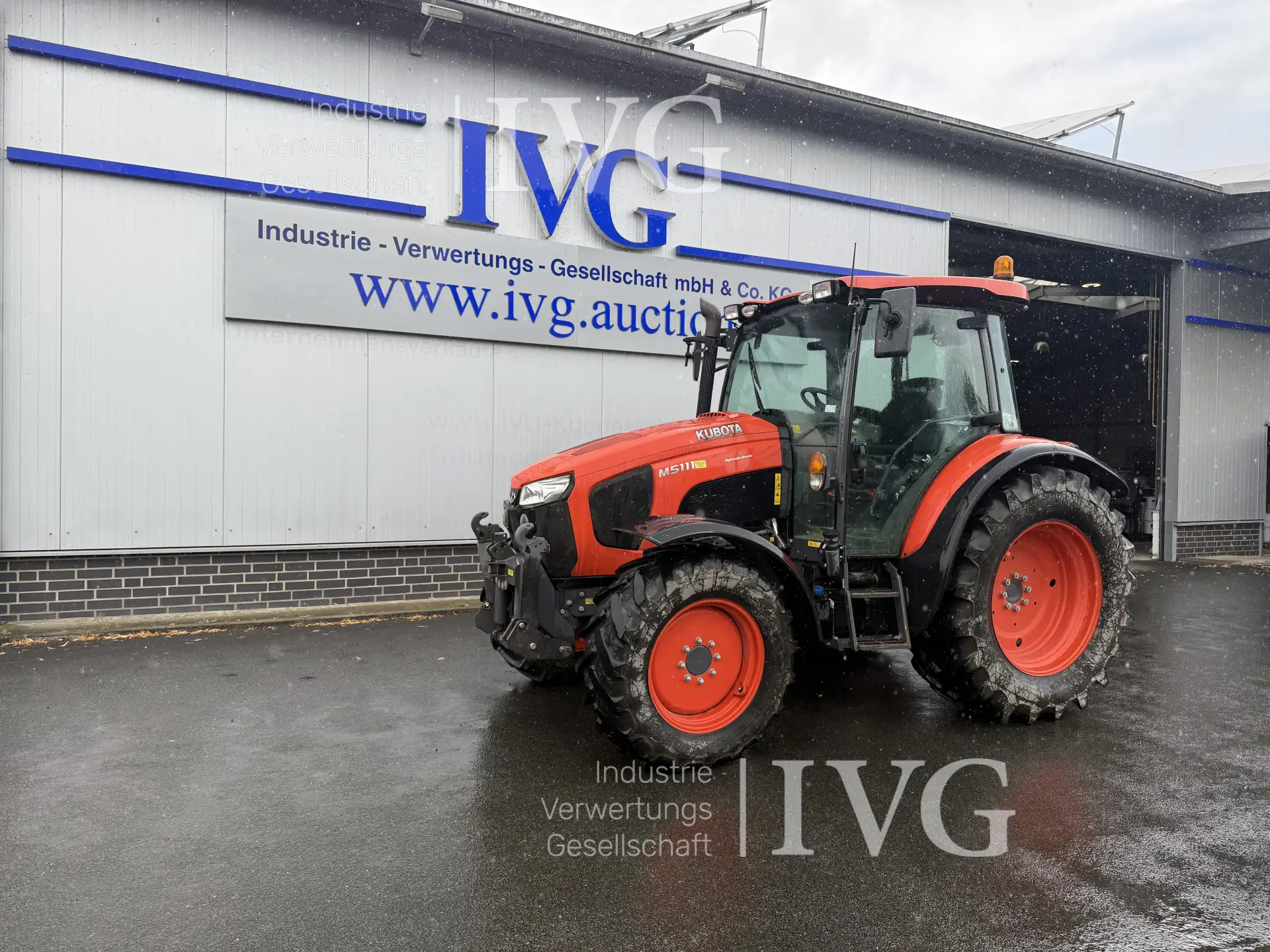 Schlepper KUBOTA M5111