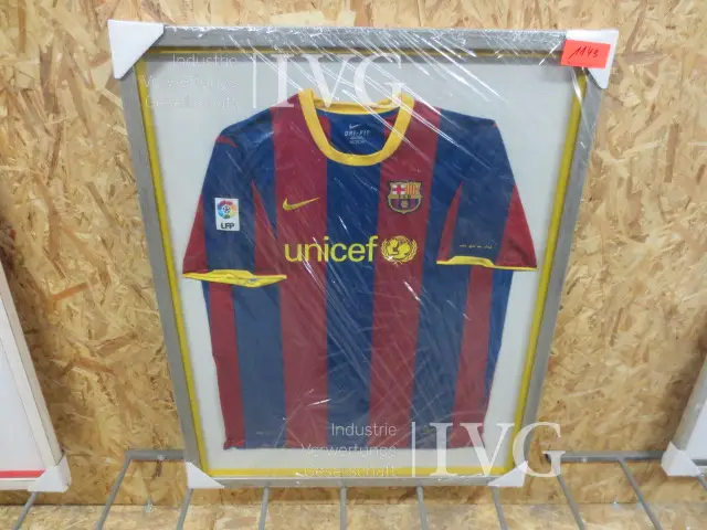 Trikot FCB / unicef mit Rahmen