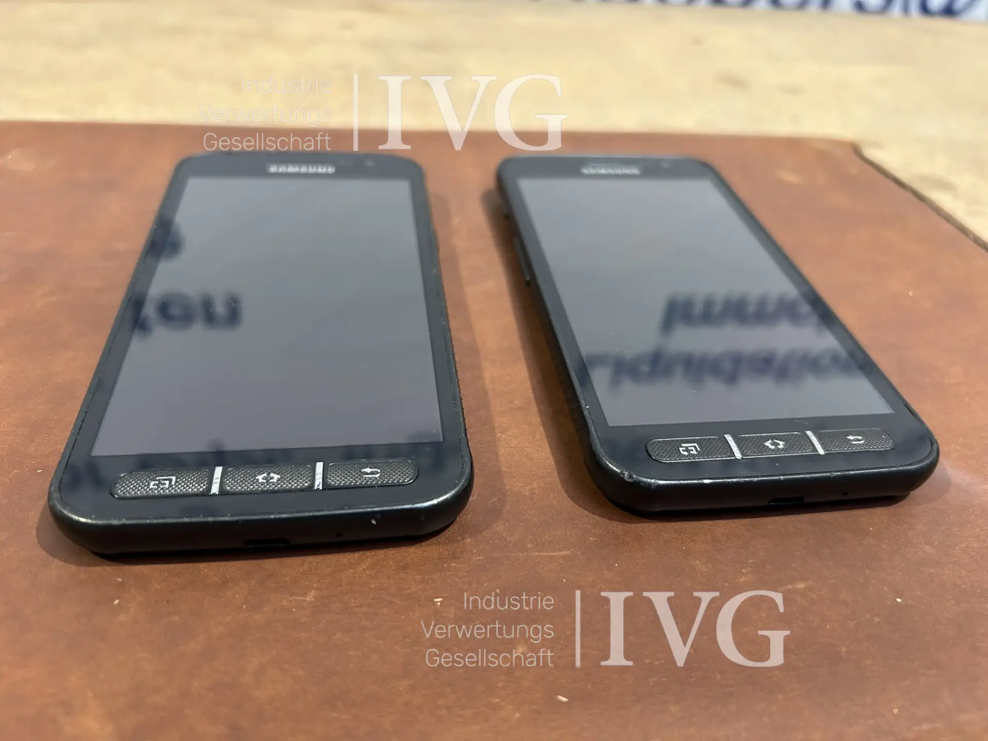 Smartphones SAMSUNG Xcover 4