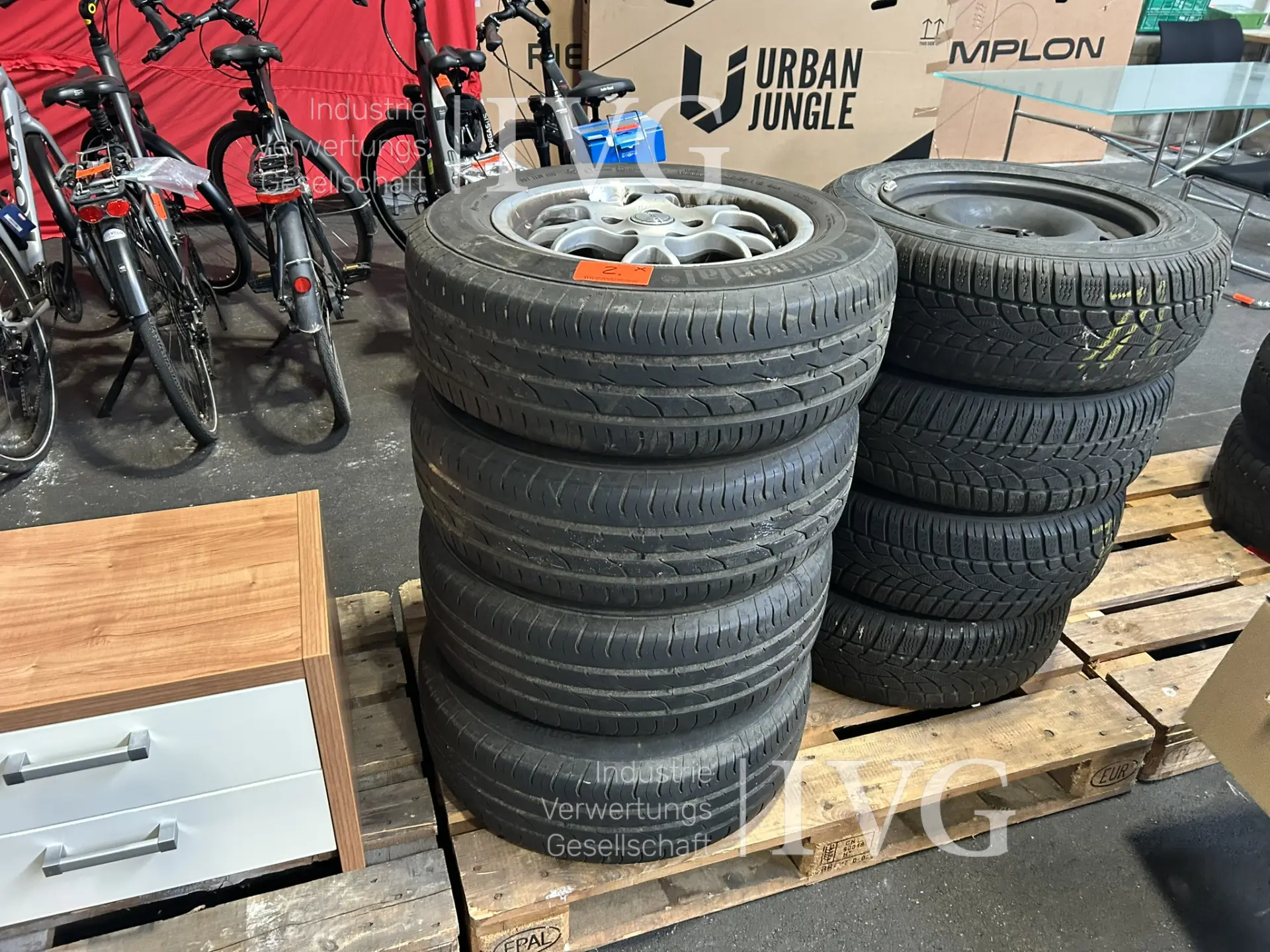 Satz Sommerreifen CONTINENTAL 205/65 R15 94H