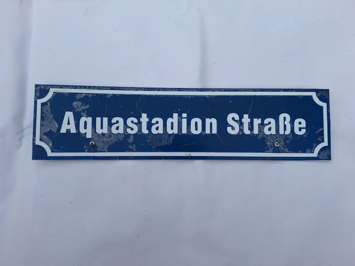 Aquastadion Straße Maße LxB(xH) 80x33
