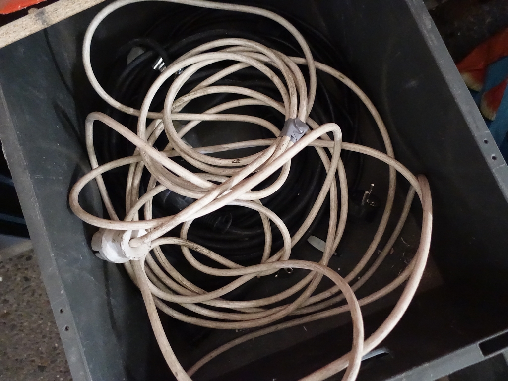 Verlängerungskabel als Gesamtposten