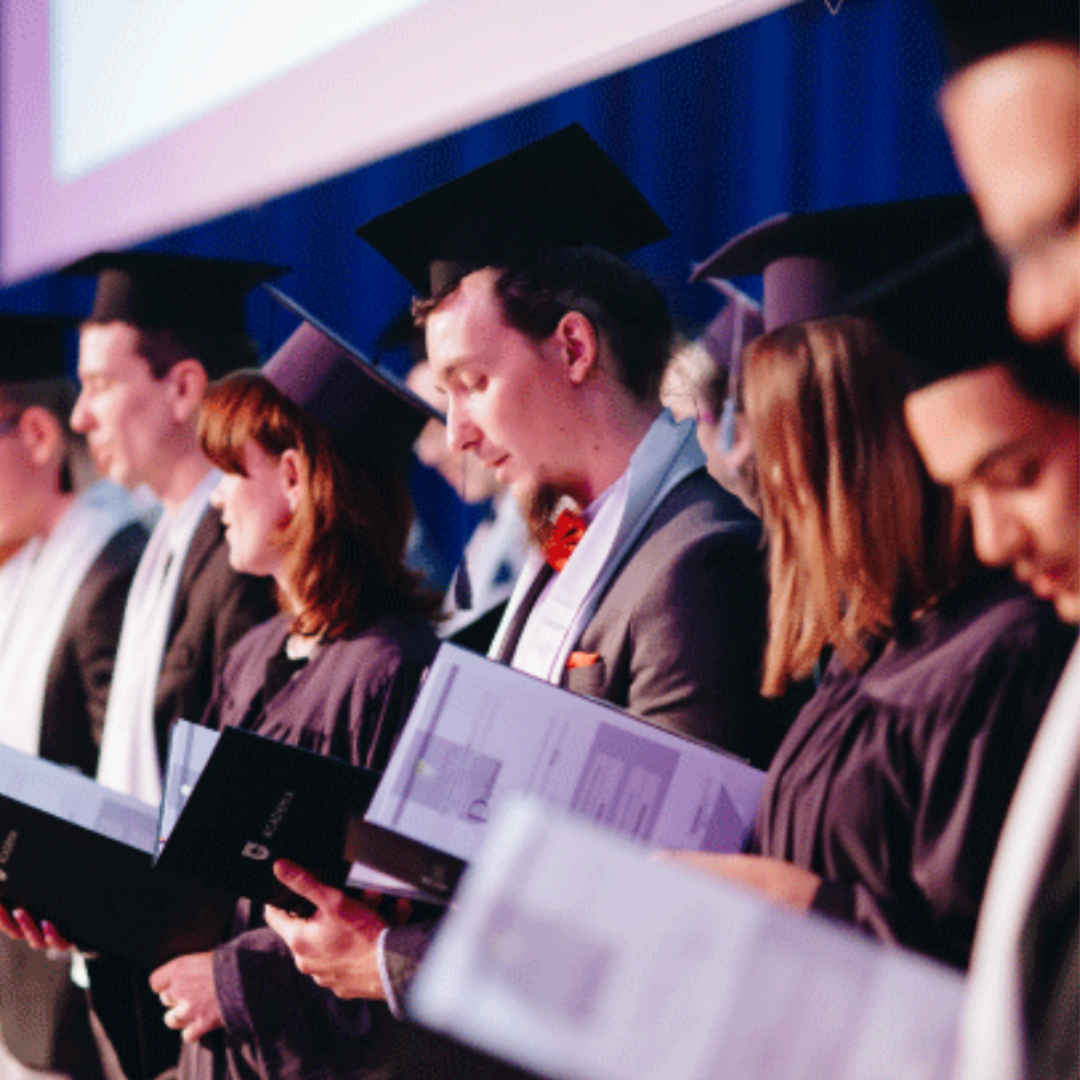 Academia Slika trgovine