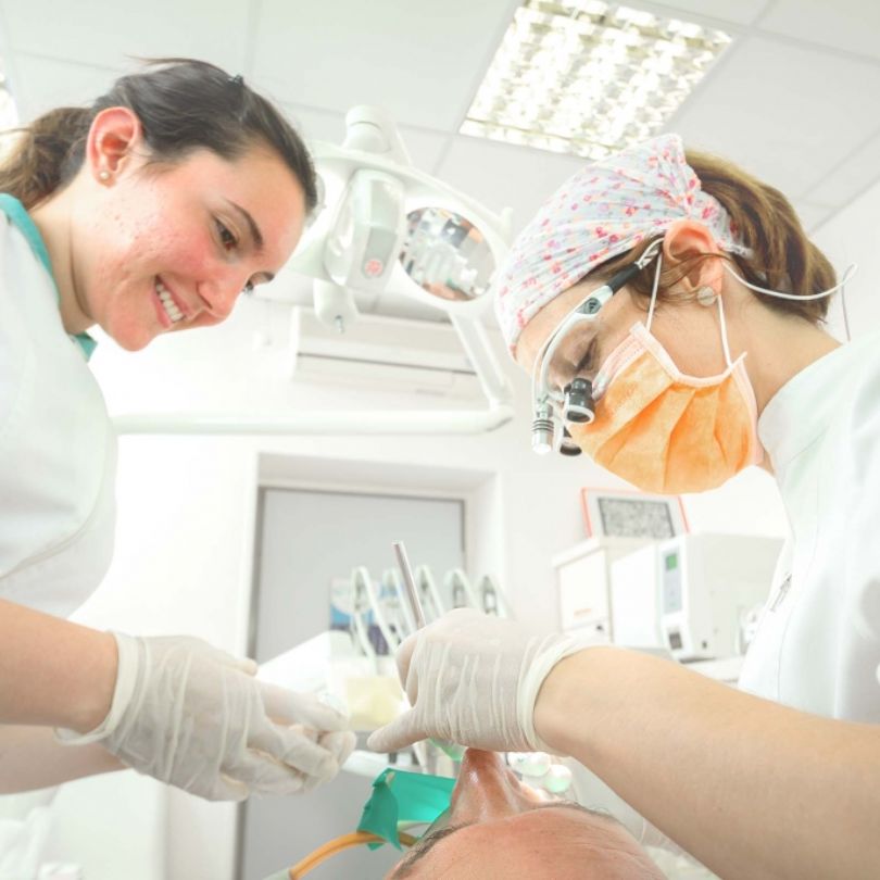 ZOBNA ORDINACIJA APEKS dr.Poličar Mojca Slika trgovine