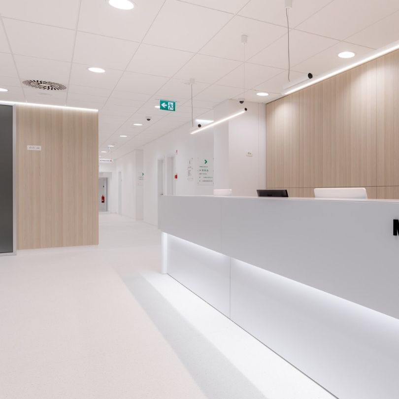 Aristotel, zdravstveni center Slika trgovine