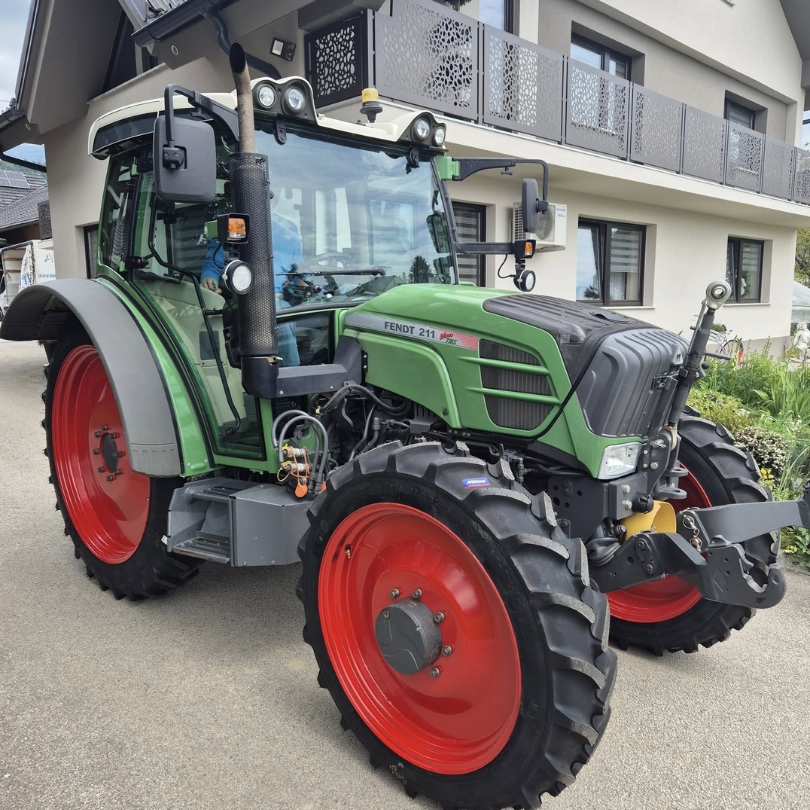 ARMAKS Slika trgovine