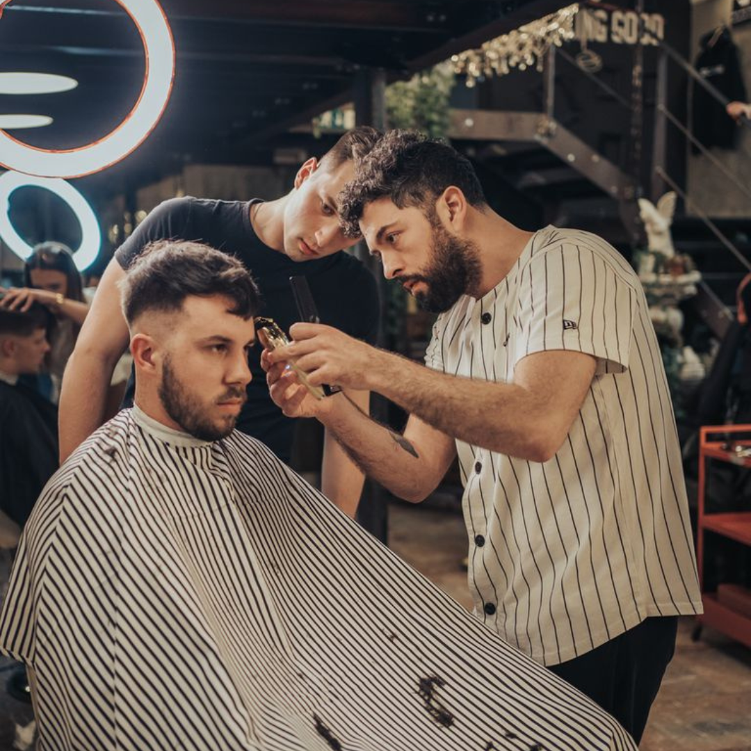 Brivska akademija Slika trgovine