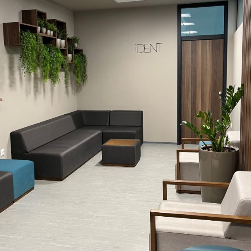 I DENT KRANJ Slika trgovine