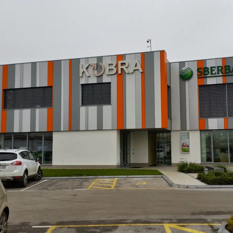 Kobra Team Slika trgovine