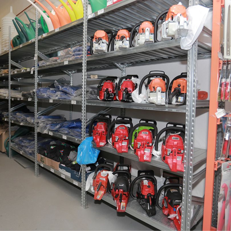 KZ Metlika Slika trgovine